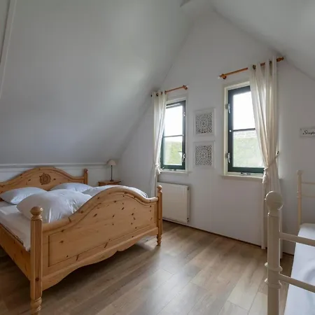 In Near The Вилла *